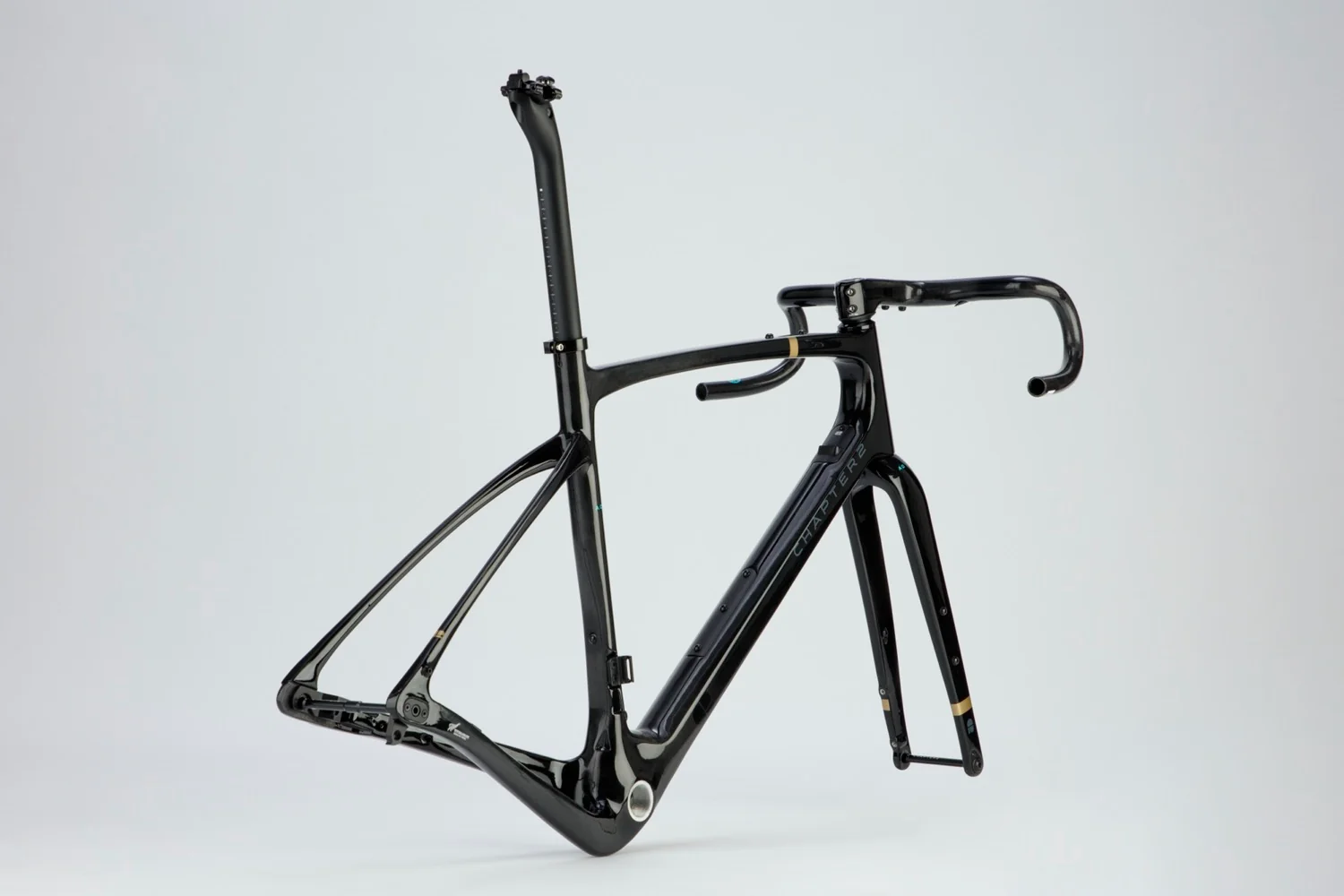 AO BLACK + UD W/ GOLD (KOURA) - Image 3