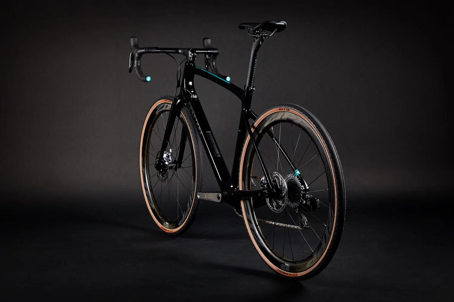 AO MATT + GLOSSY BLACK (TUHUA) - Image 9