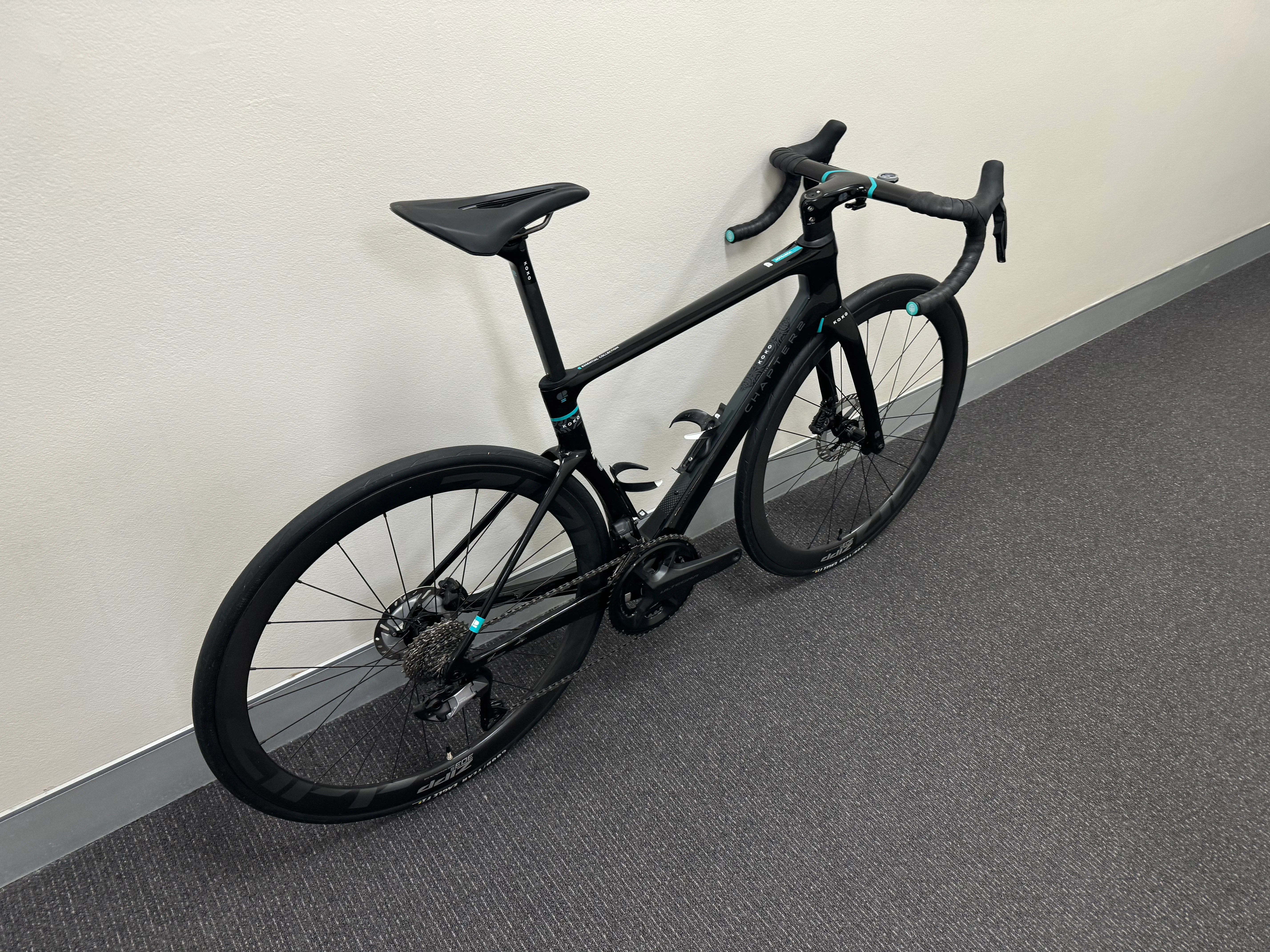 KOKO DEMO Bike - Ultegra Di2 w/Zipp 303S Wheels - Image 3