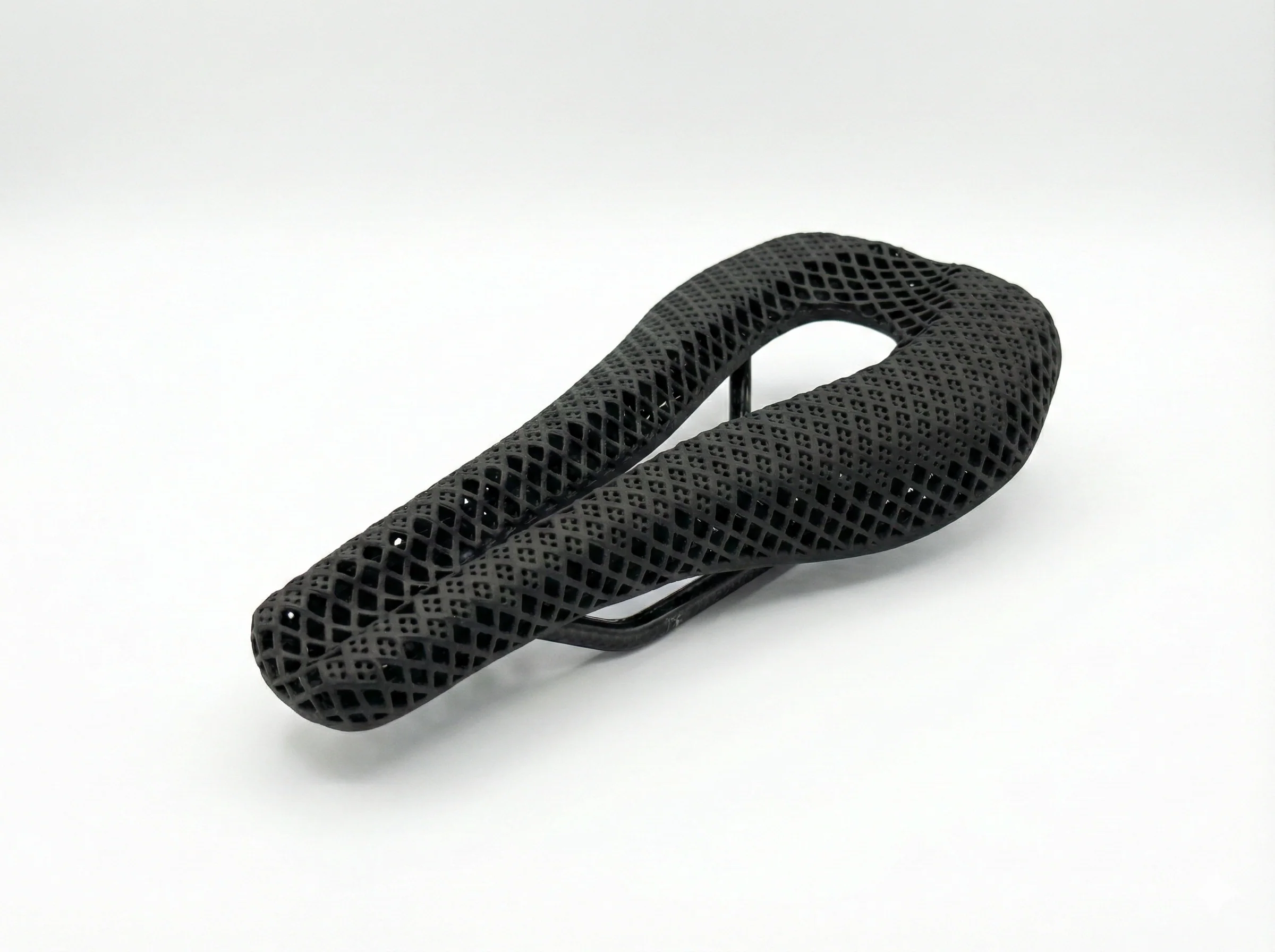 TCP TriForm 3d Carbon Printed Triathlon Bike Saddle - Image 3