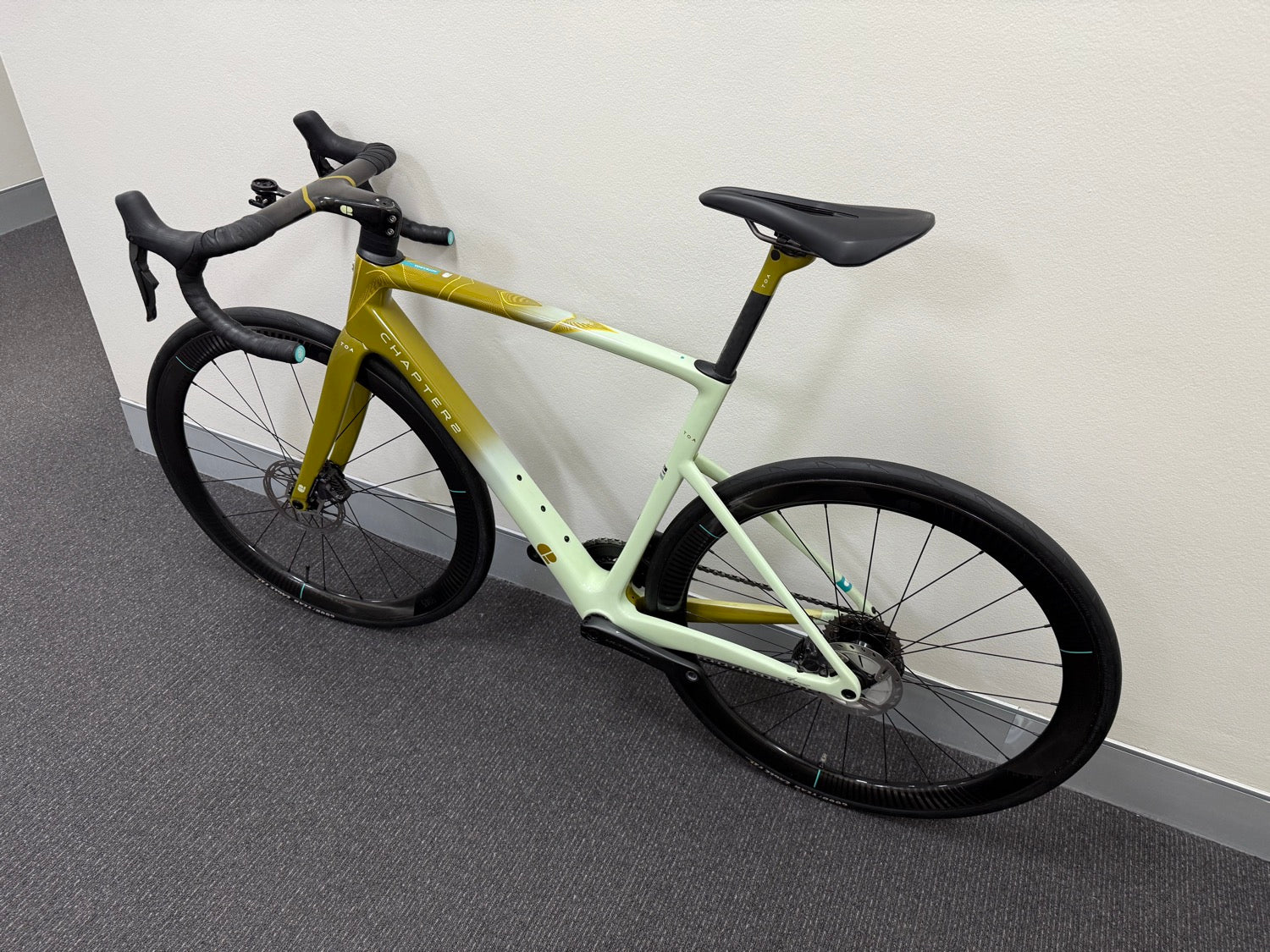 TOA DEMO Bike - Ultegra Di2 w/REHI45 Carbon Wheels - Image 9